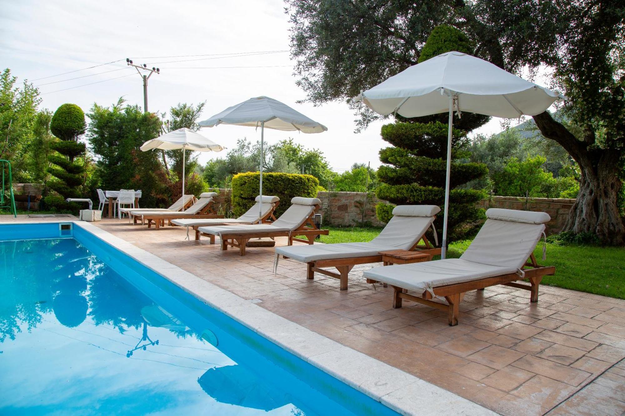 Vila Florika Hotel Борш Екстер'єр фото