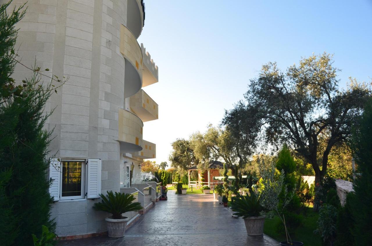 Vila Florika Hotel Борш Екстер'єр фото