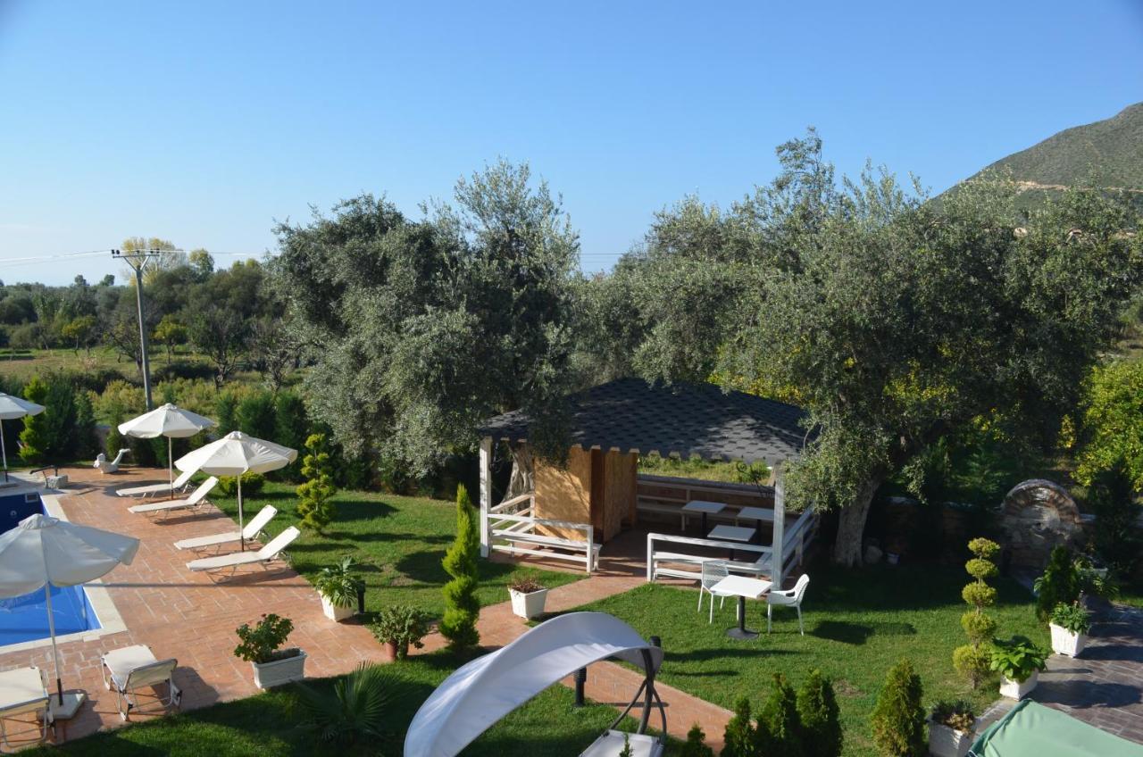 Vila Florika Hotel Борш Екстер'єр фото